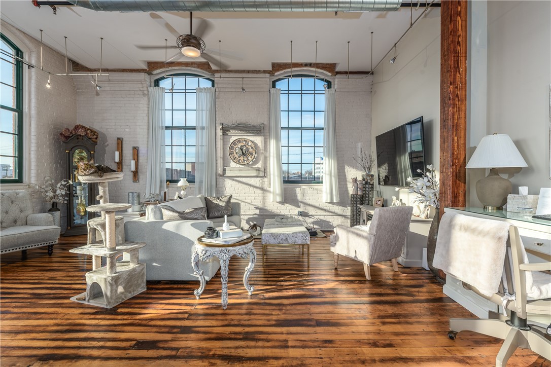 28 Bayley Street, Unit 301 Pawtucket, RI 02860 - Photo 6 of 17 Open concept; living and Dining space.