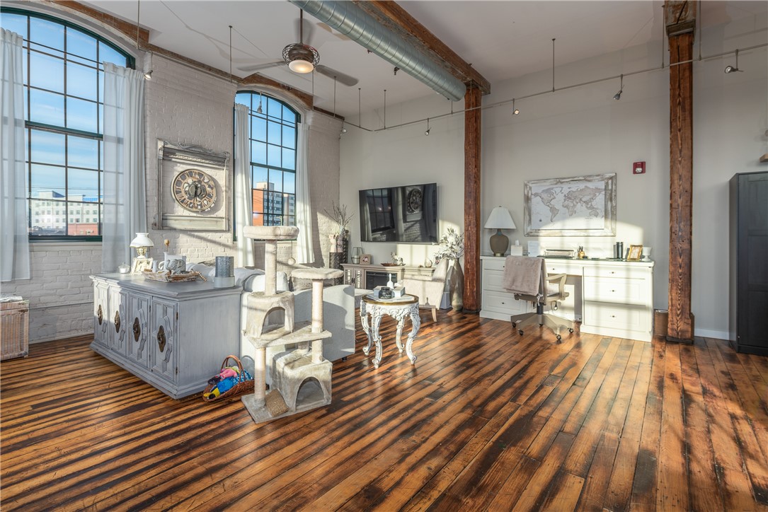 28 Bayley Street, Unit 301 Pawtucket, RI 02860 - Photo 8 of 17 Open concept; living and Dining space.