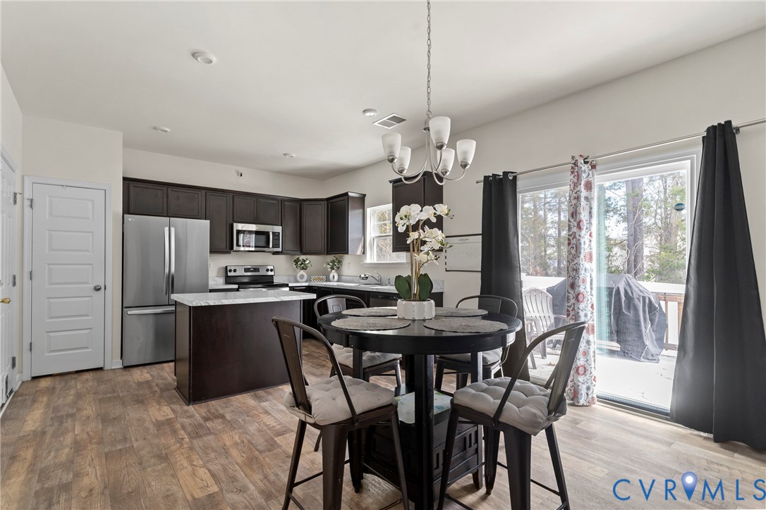 52 Sovereign Circle Aylett, VA 23009 - Photo 11 of 36