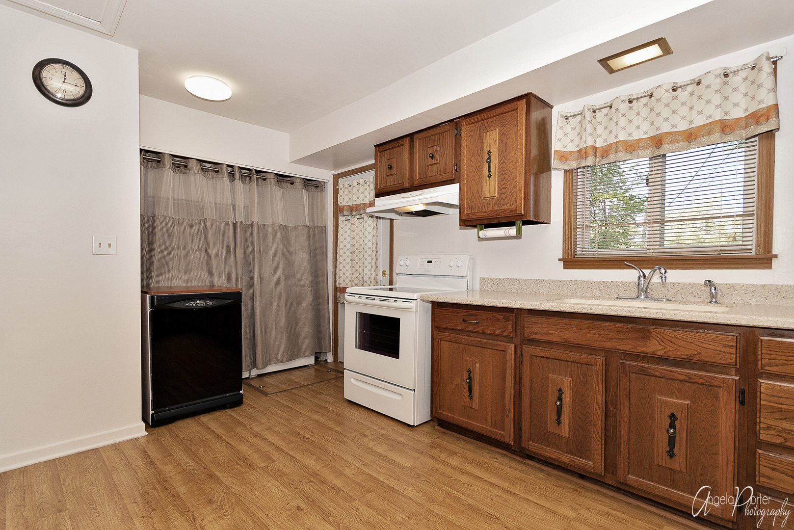 10 Crescent Road Lake Zurich, IL 60047 - Photo 14 of 32 Gallery Image 14
