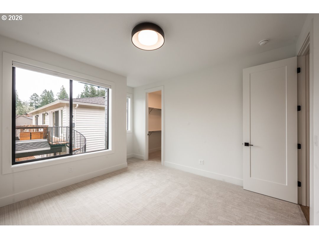 4487 West Bay Road Lake Oswego, OR 97035 - Photo 29 of 31 Bedroom