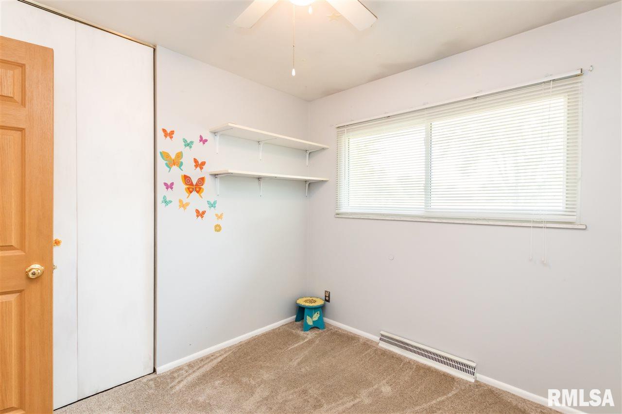 4 Colonial Court Washington, IL 61571 - Photo 14 of 28 Gallery Image 14