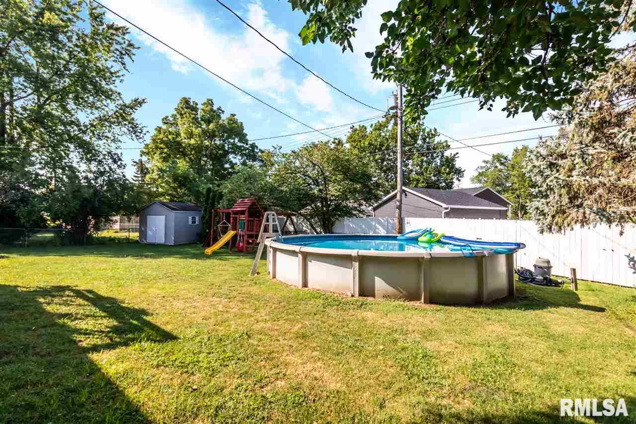 4 Colonial Court Washington, IL 61571 - Photo 27 of 28 Gallery Image 27