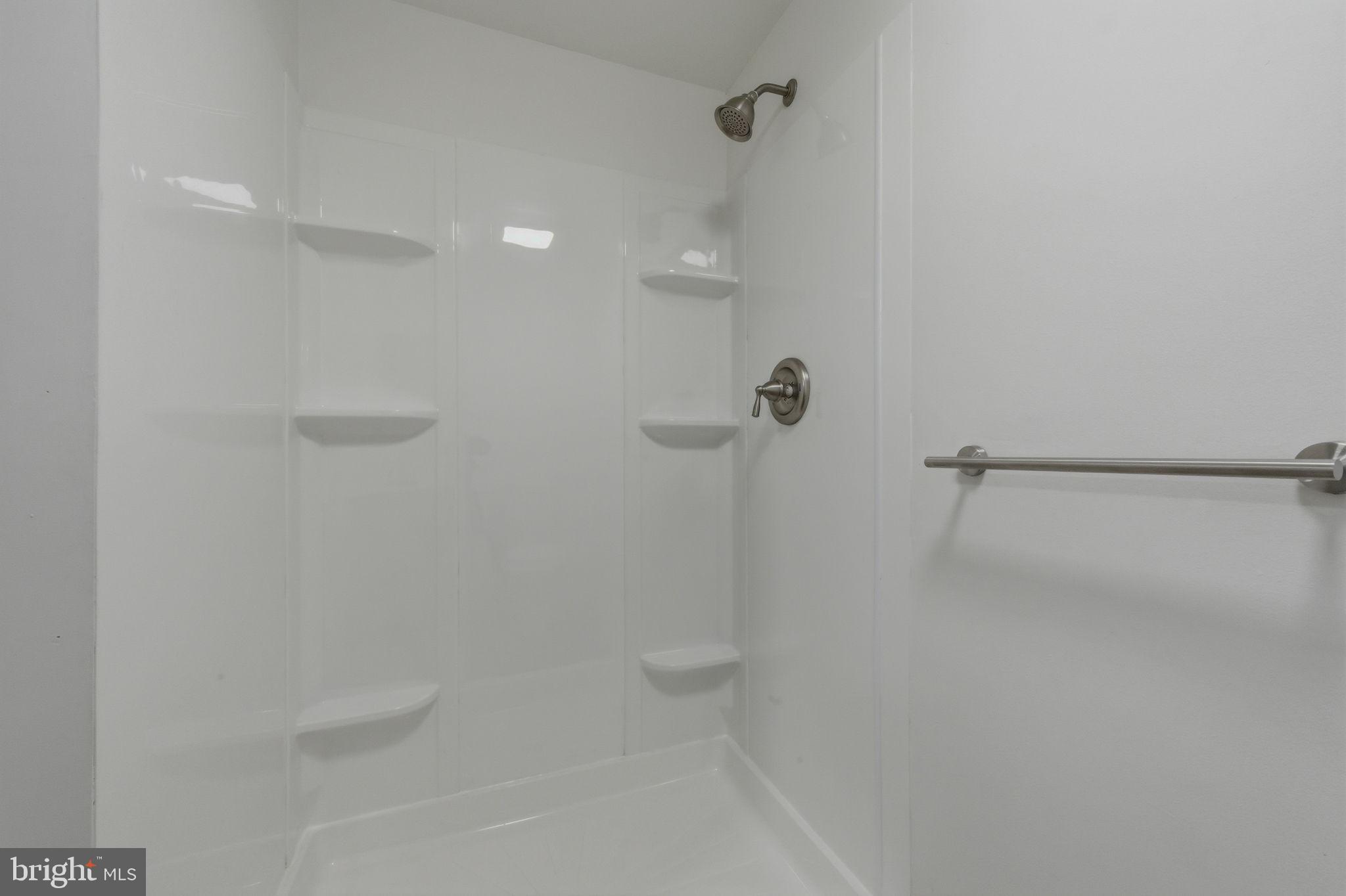 208 Harding Avenue Wilmington, DE 19804 - Photo 24 of 28 a bathroom with a shower