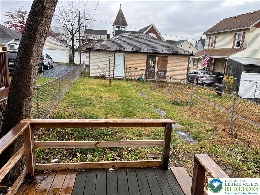 310 First Street Slatington, PA 18080 - Photo 3 of 16 Gallery Image 3