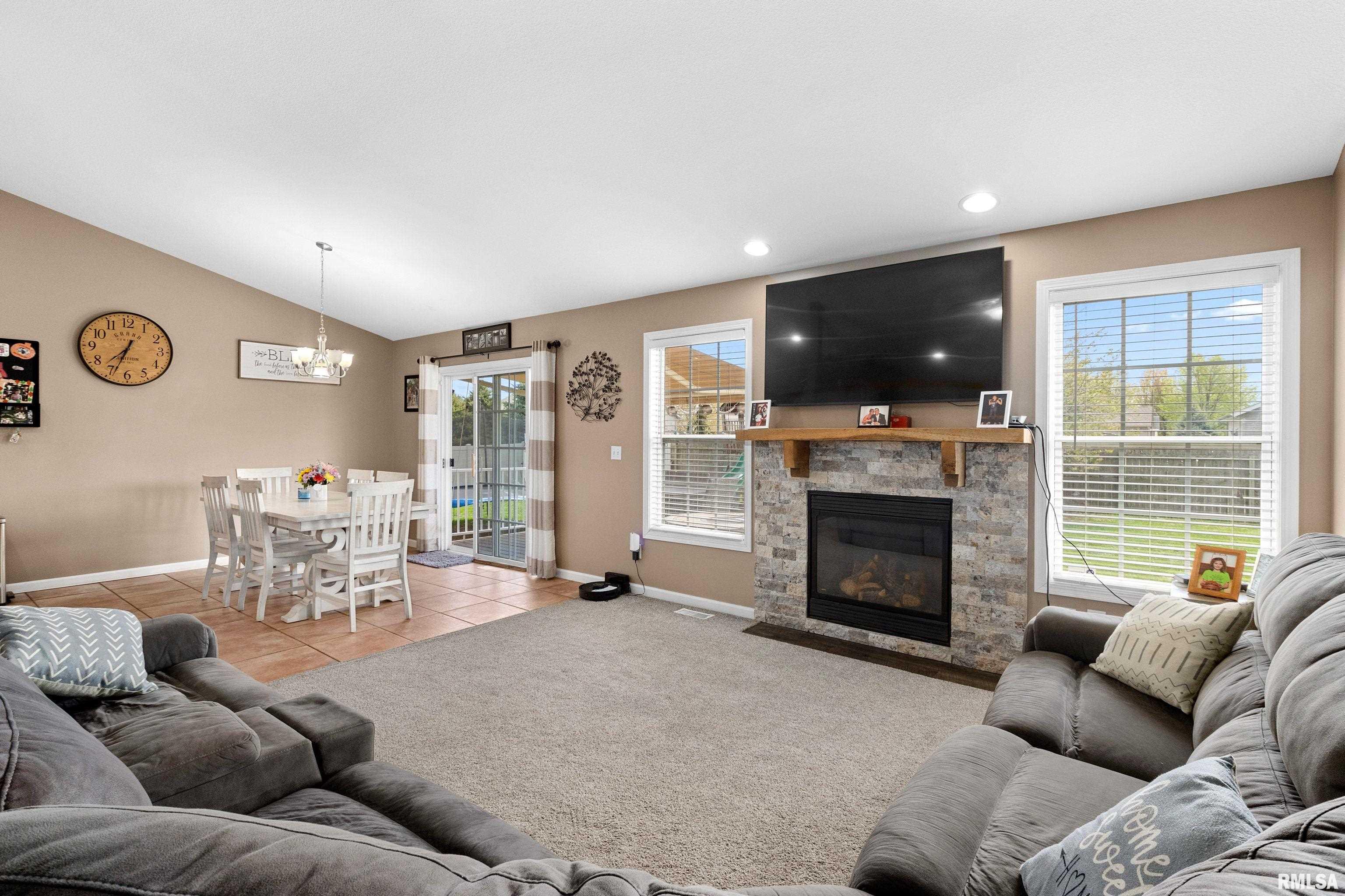 1204 West Cloverdale Road Chillicothe, IL 61523 - Photo 6 of 44 Gallery Image 6