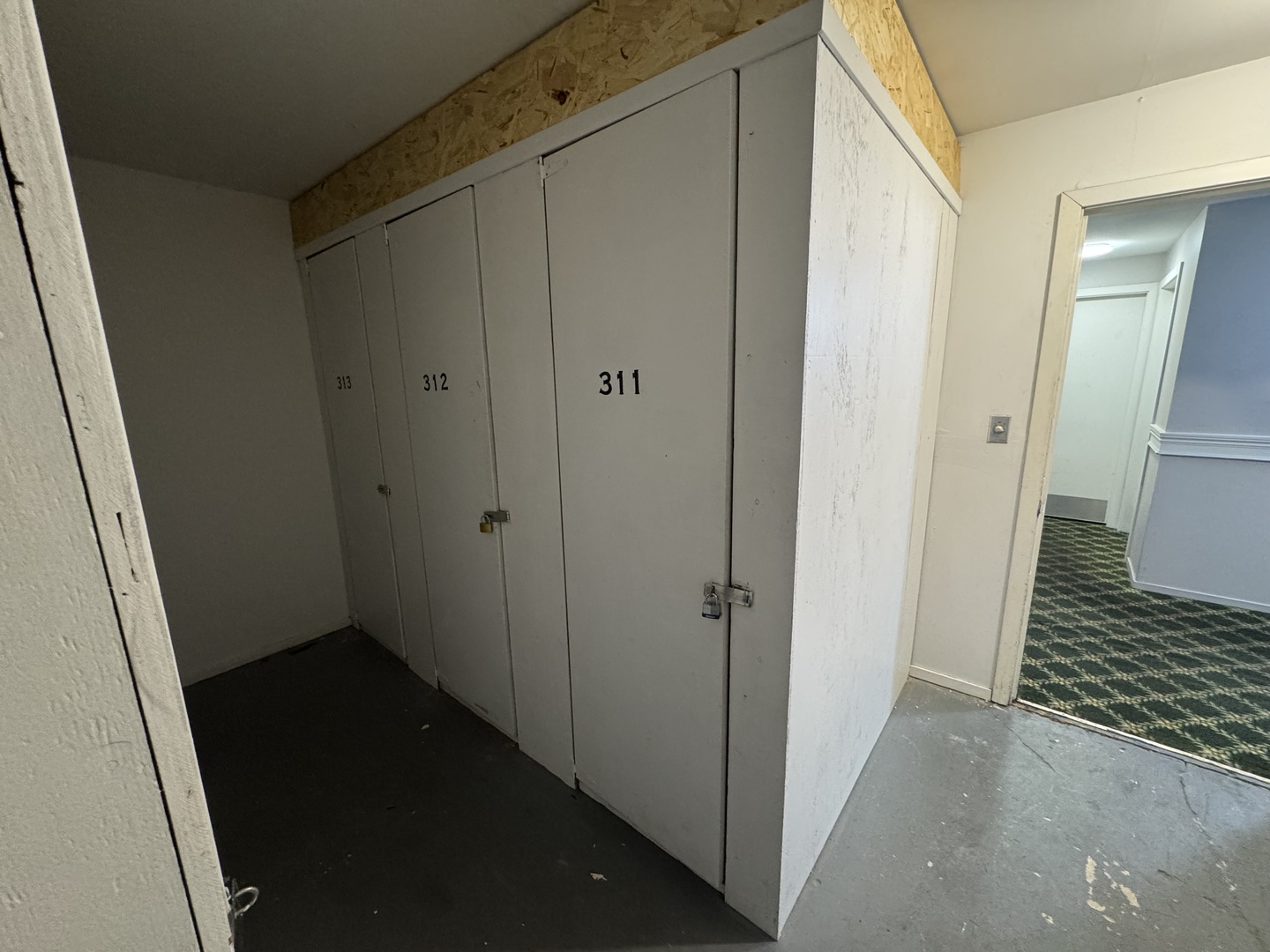 1931 Prairie Square, Unit 311 Schaumburg, IL 60173 - Photo 19 of 20 a view of a hallway