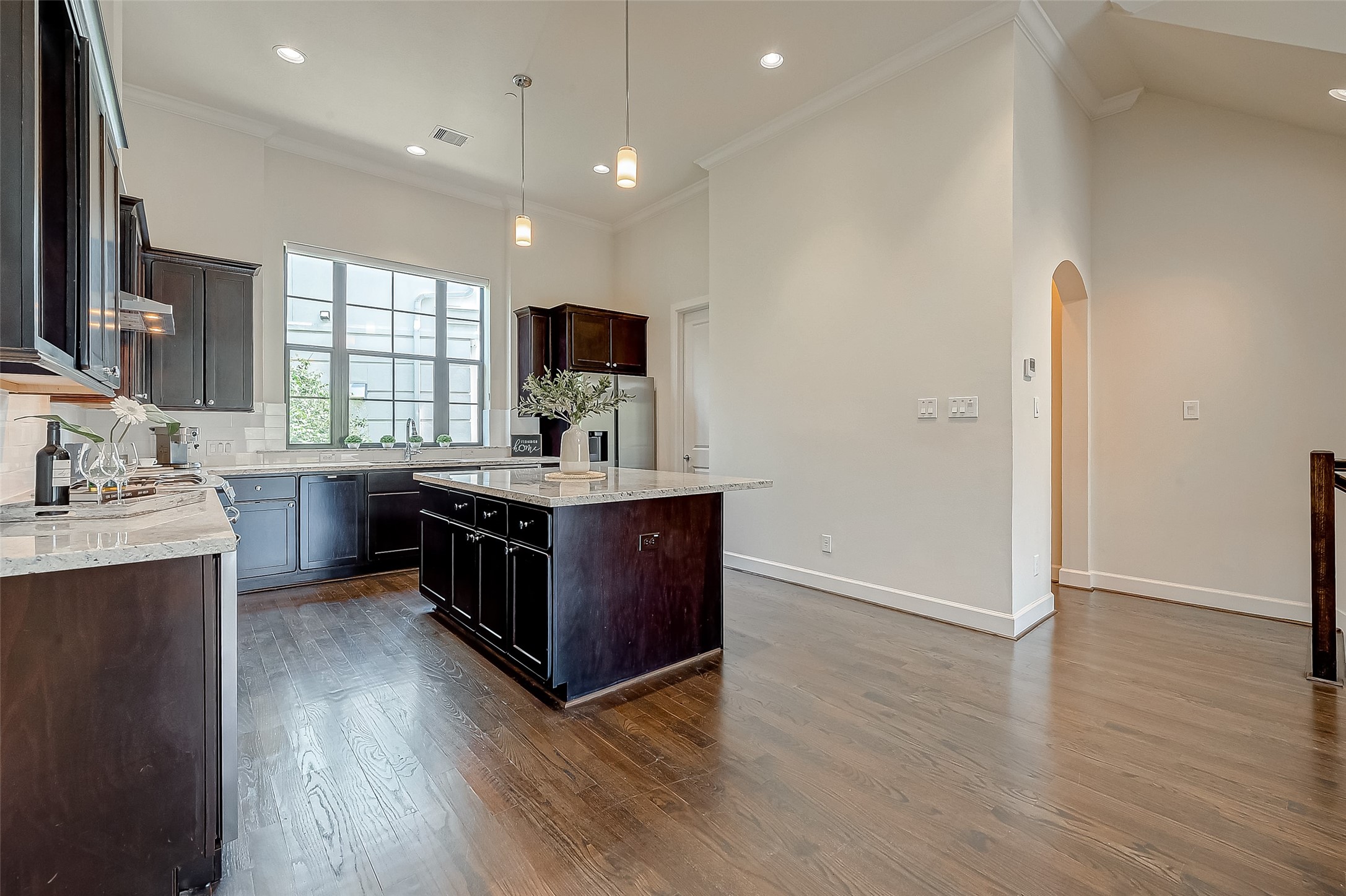5305 Weslayan Street Houston, TX 77005 - Photo 14 of 50