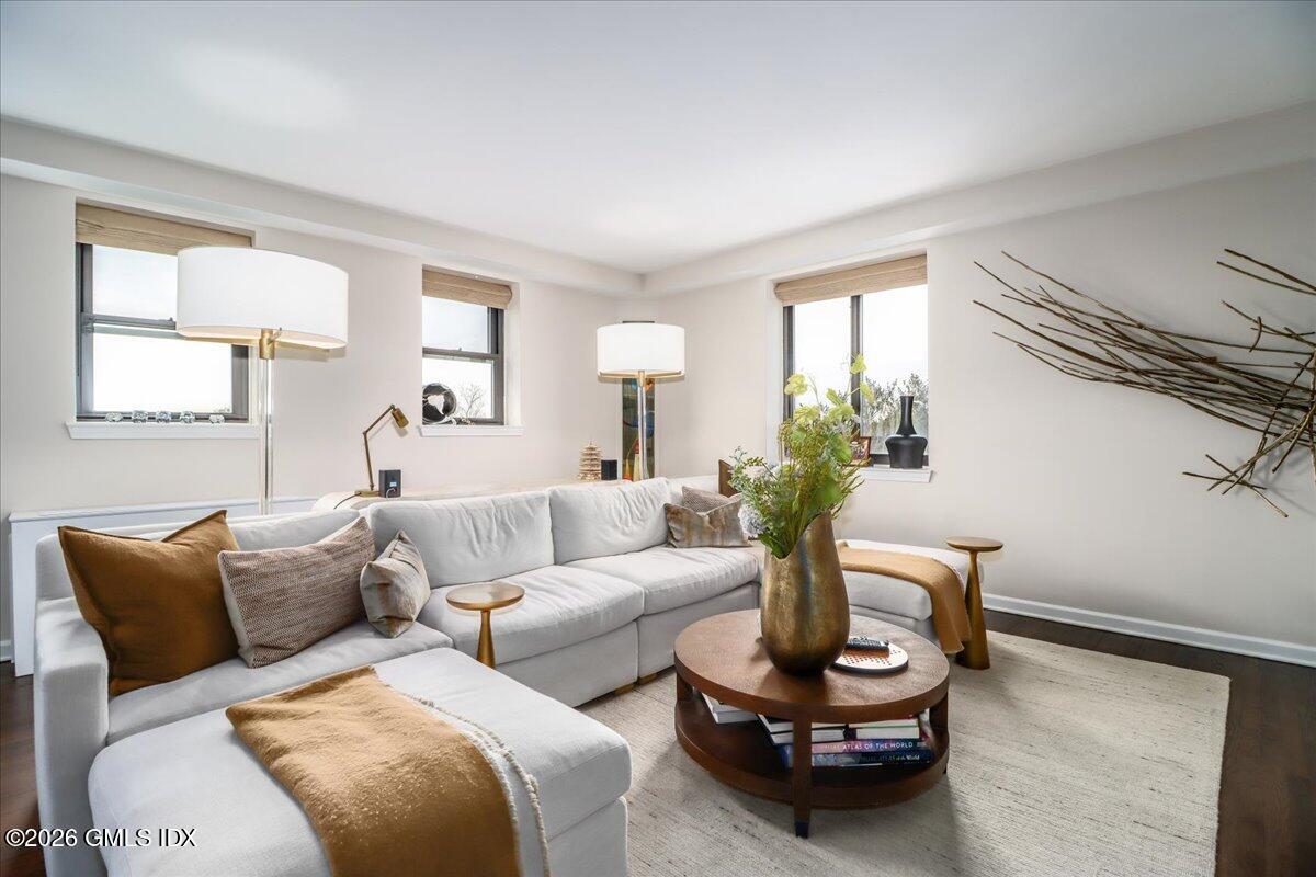 11 Lafayette Court, Unit 5B Greenwich, CT 06830 - Photo 3 of 34 Terrific natural light & views