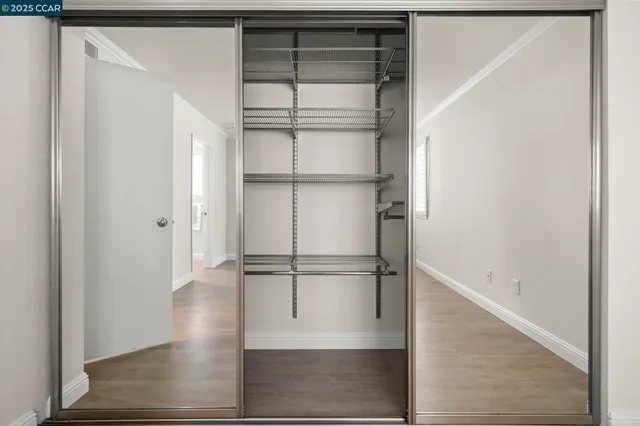 $549,000 | 2550 Oak Road, Unit 209, Walnut Creek, CA 94597