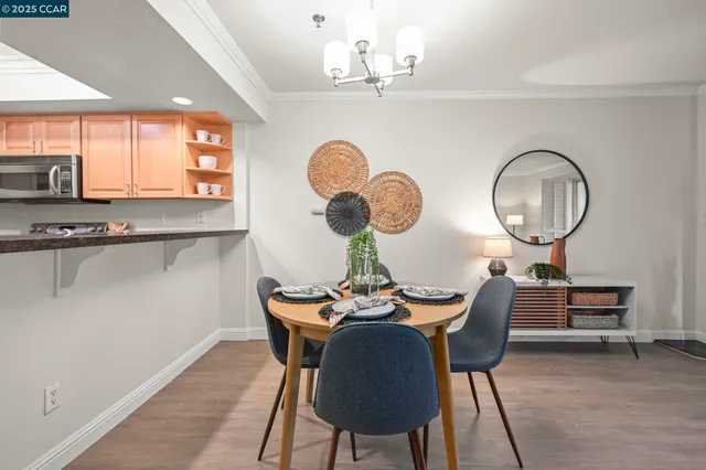 $549,000 | 2550 Oak Road, Unit 209, Walnut Creek, CA 94597