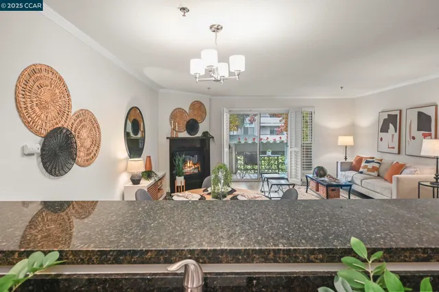 $549,000 | 2550 Oak Road, Unit 209, Walnut Creek, CA 94597