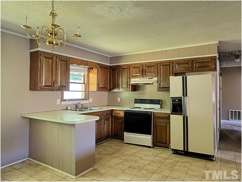 2836 Oak Ridge Court Raleigh, NC 27603 - Photo 11 of 18 Gallery Image 11