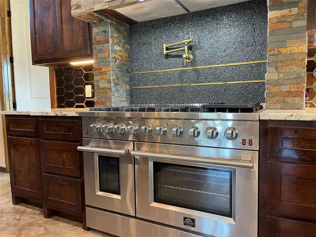 $950,000 | 218 Fm 80 Street South, Teague, TX 75860