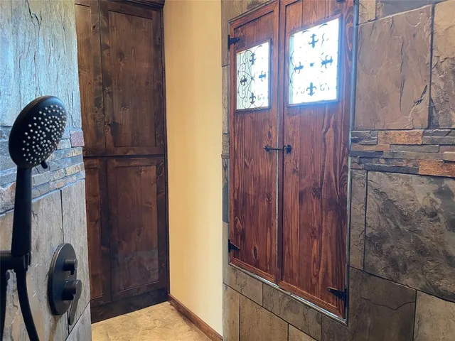 $950,000 | 218 Fm 80 Street South, Teague, TX 75860