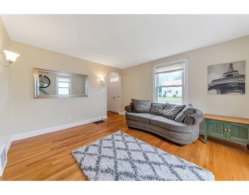 188 Windemere Street Springfield, MA 01104 - Photo 8 of 26 Gallery Image 8