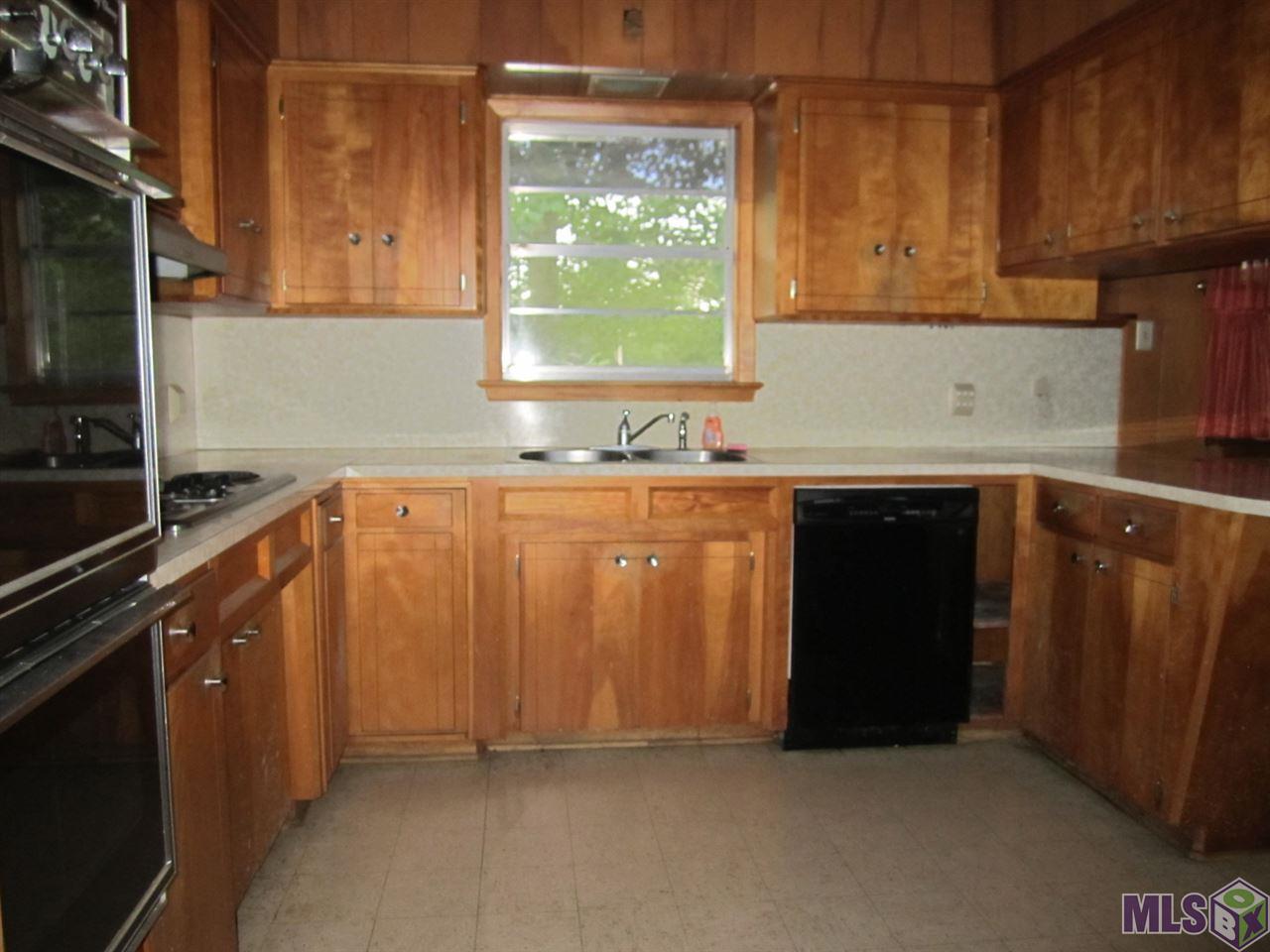 1523 Sharp Road Baton Rouge, LA 70815 - Photo 4 of 17