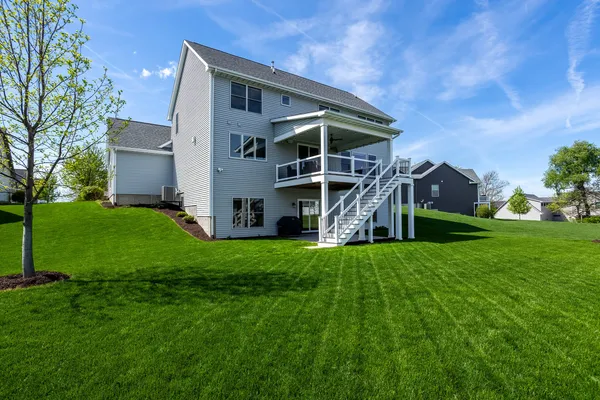 $859,900 | 4728 Red Oak Court, Bettendorf, IA 52722