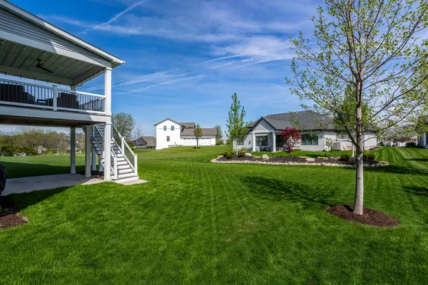 $859,900 | 4728 Red Oak Court, Bettendorf, IA 52722