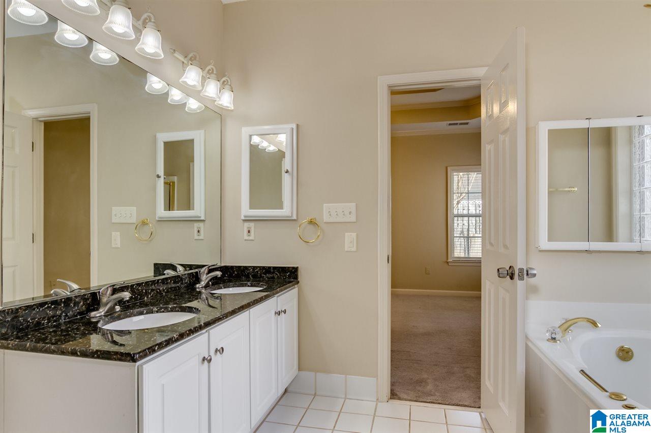 129 Wixford Way Alabaster, AL 35007 - Photo 25 of 38
