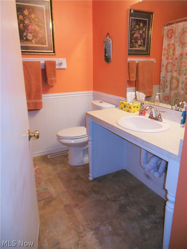 9212 Crow Road Litchfield, OH 44253 - Photo 10 of 30 Gallery Image 10