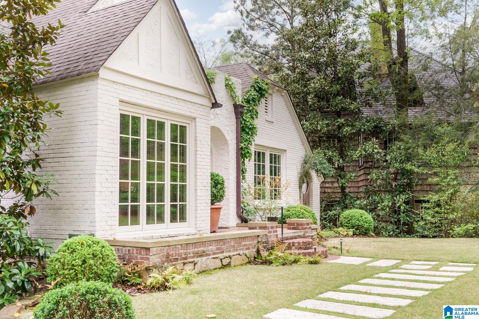 2703 Lanark Road Birmingham, AL 35223 - Photo 3 of 40
