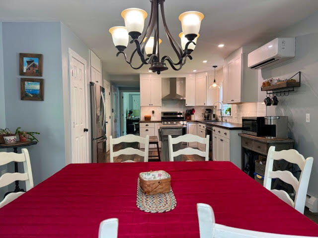37 Alfalfa Road Sidney, ME 04330 - Photo 36 of 57 Dining Room view