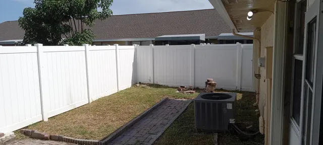 a view of utility room