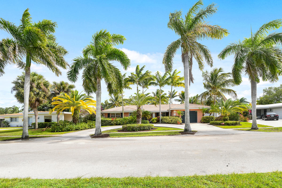 800 Southwest 5th Street Boca Raton, FL 33486 - Photo 5 of 45 DSC_6925