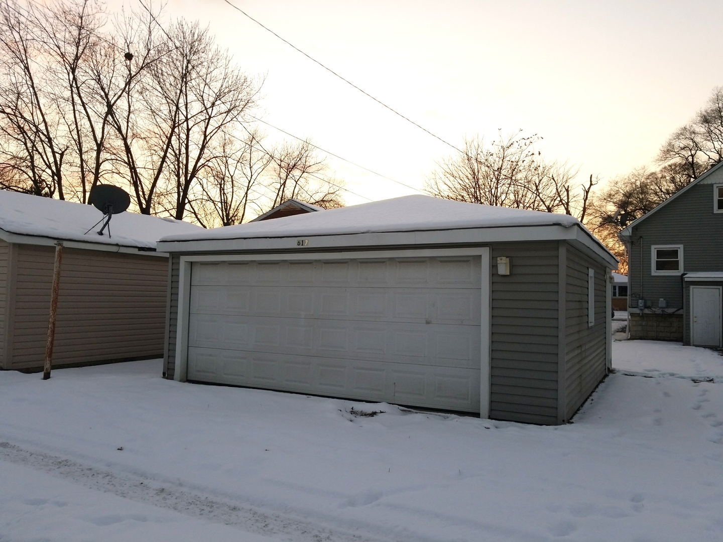 617 Hirsch Avenue Calumet City, IL 60409 - Photo 16 of 18