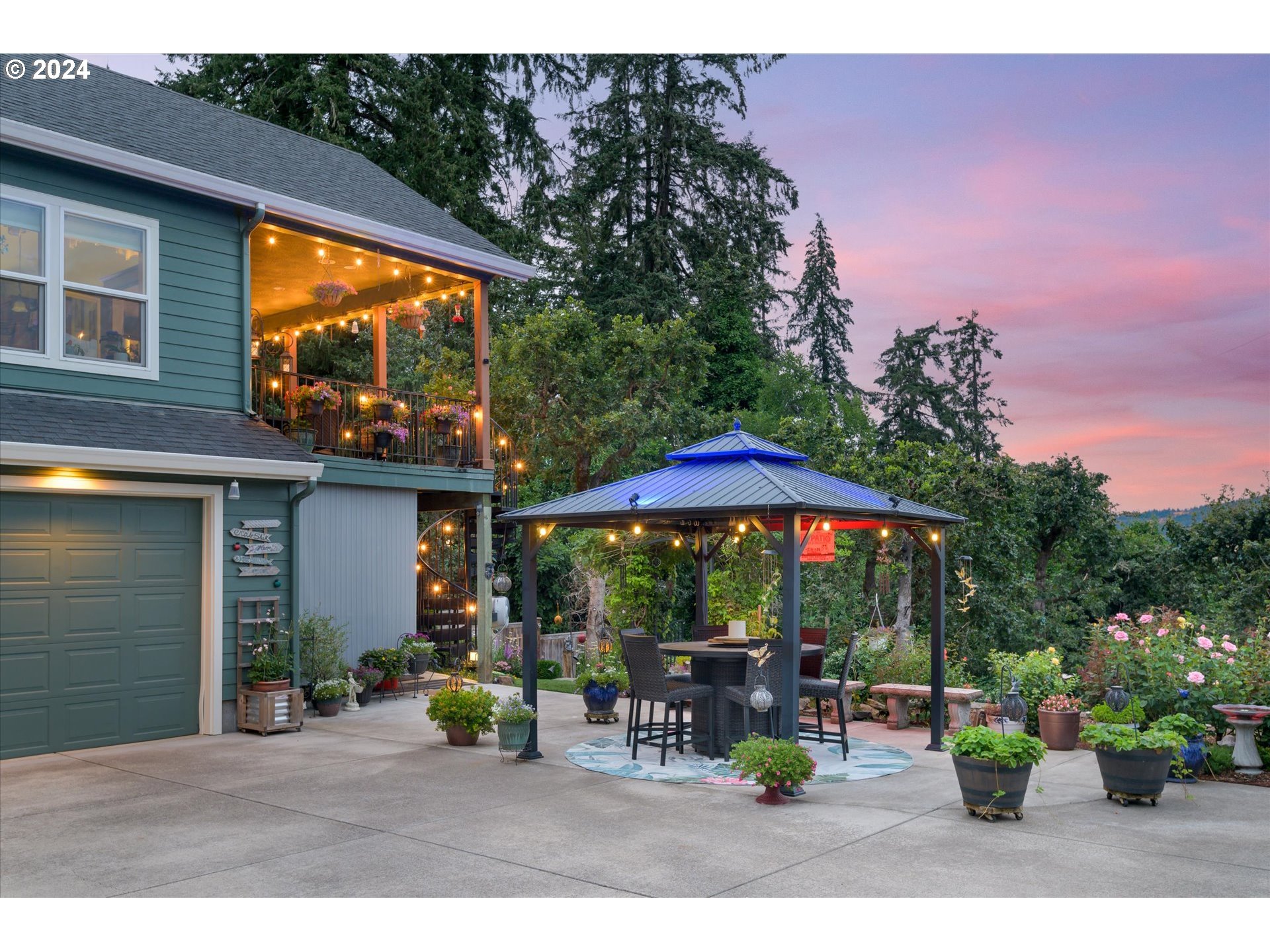 6188 Fernhill Loop Springfield, OR 97478 - Photo 36 of 40 a view of outdoor space yard deck patio and deck