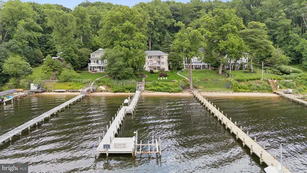 $3,150,000 | 922 Old County Road, Severna Park, MD 21146