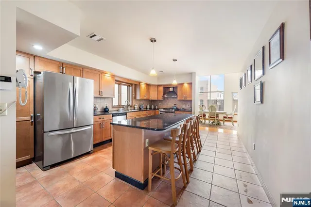 $4,500 | 220 Harrison Avenue, Harrison, NJ 07029