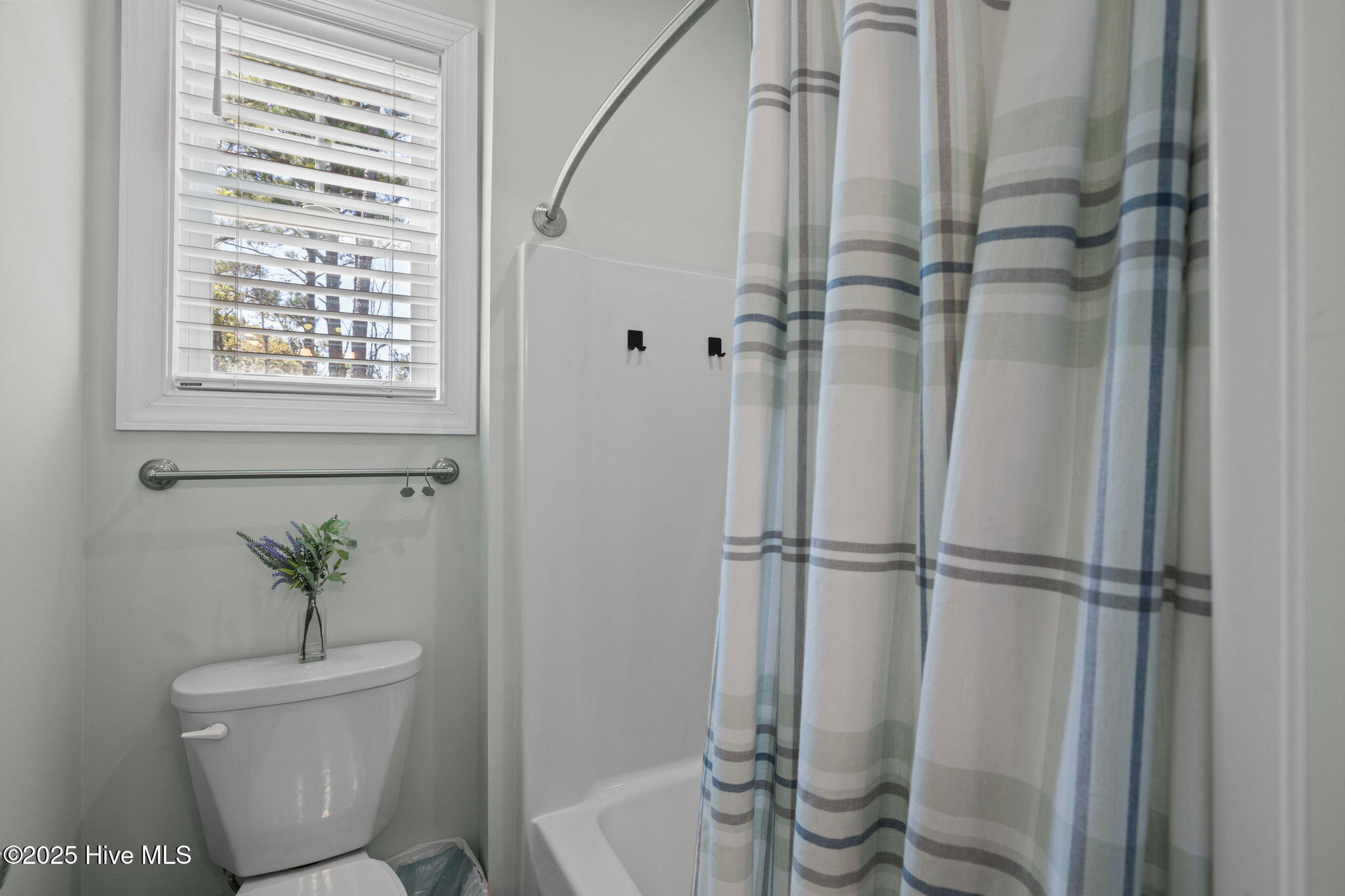 132 Freedom Park Road Beaufort, NC 28516 - Photo 30 of 46 Full Bath