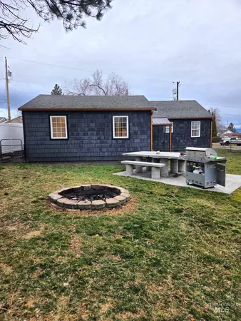 $325,000 | 615 South B Street, Grangeville, ID 83530