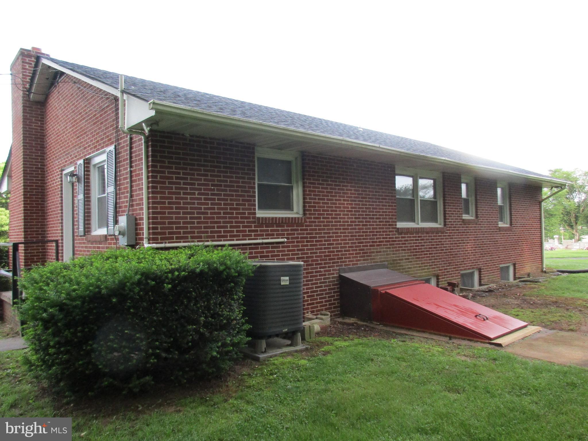 11 Spesutia Road Aberdeen, MD 21001 - Photo 4 of 21 Exterior (Rear)