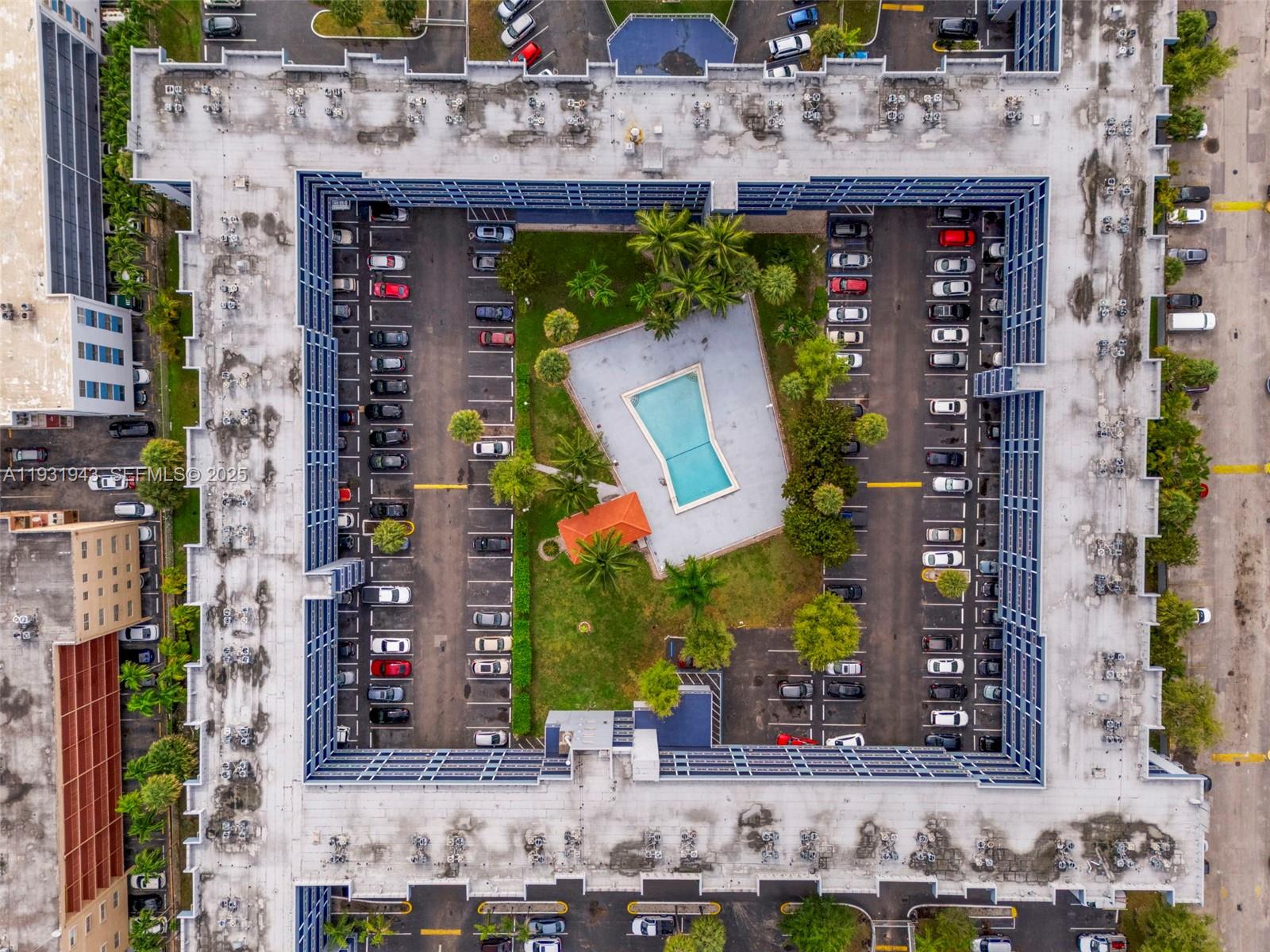 1655 West 44th Place, Unit 448 Hialeah, FL 33012 - Photo 25 of 25