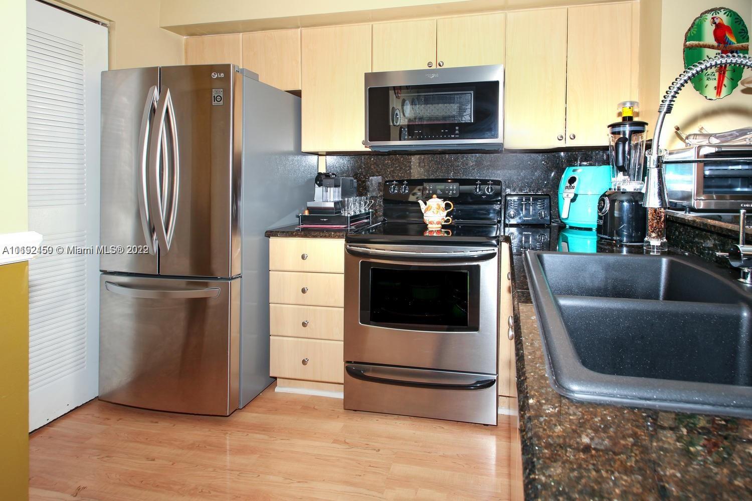650 South Park Road, Unit 335 Hollywood, FL 33021 - Photo 7 of 28 Gallery Image 7