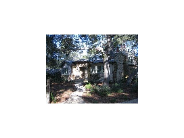 25935 Ridgewood Road Carmel, CA 93923 - Photo 3 of 9 Gallery Image 3