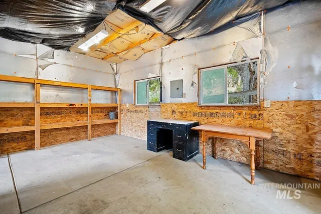 $380,000 | 598 North Gray Drive, King Hill, ID 83633