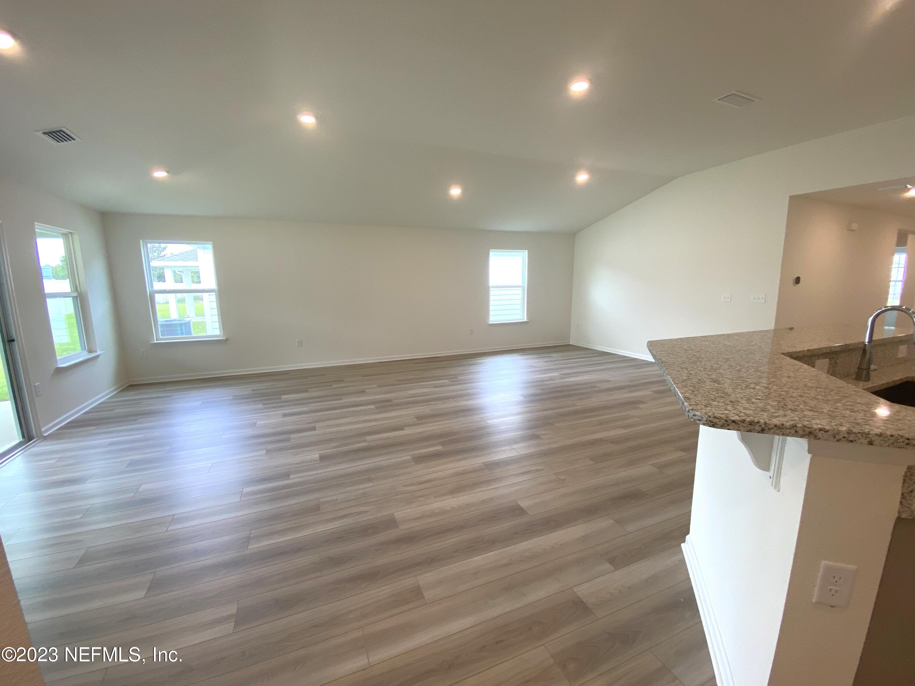 7930 Rippa Valley Way Jacksonville, FL 32222 - Photo 6 of 19 6- great room (1)