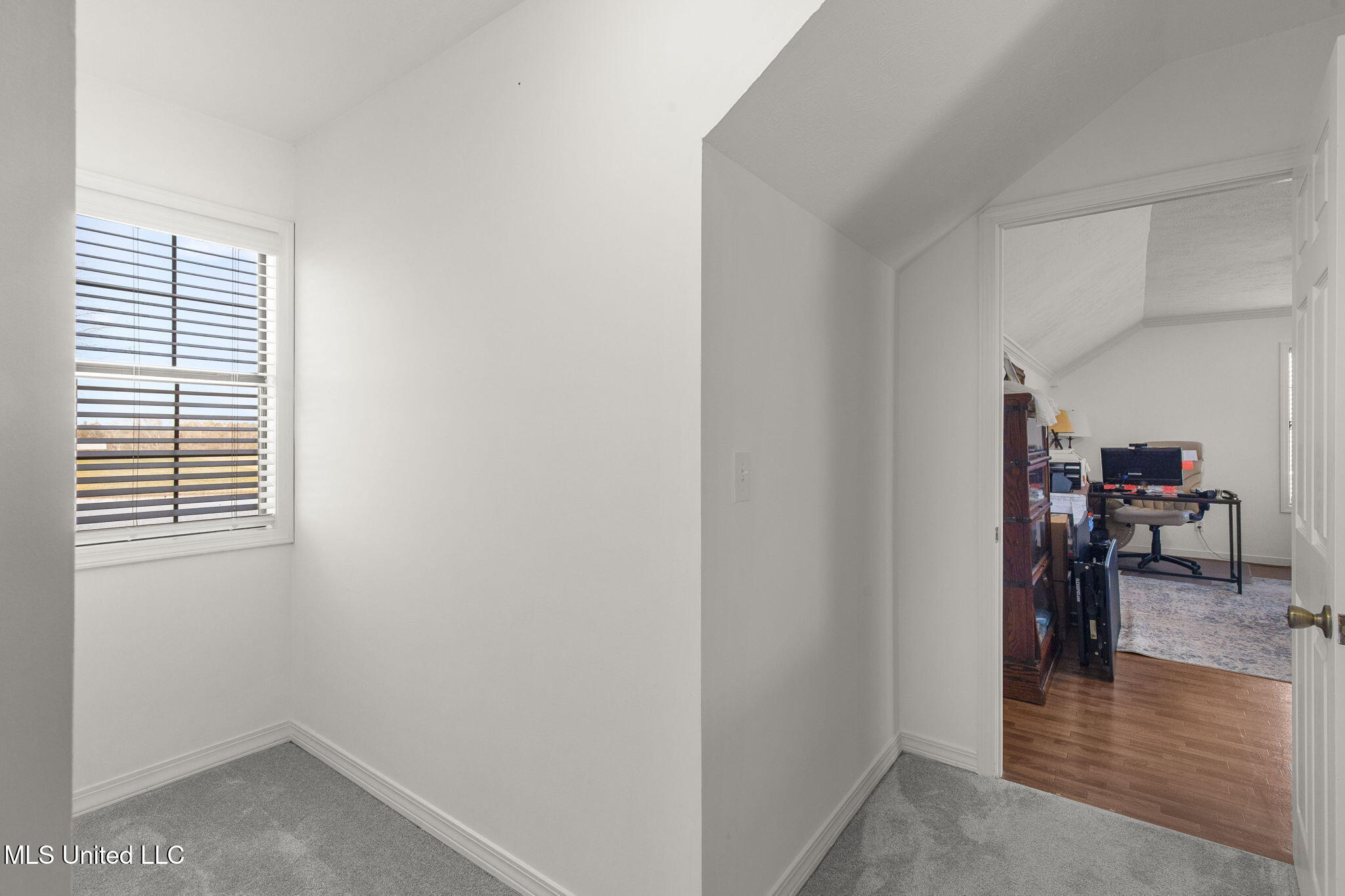 914 Ratliff Ferry Road Canton, MS 39046 - Photo 45 of 105 Upstairs Nook
