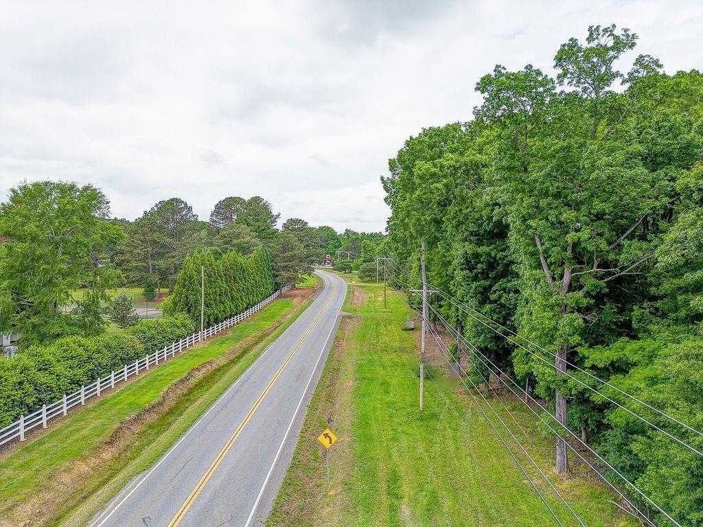 2148 Red Bud Road Northeast Calhoun, GA 30701 - Photo 3 of 18