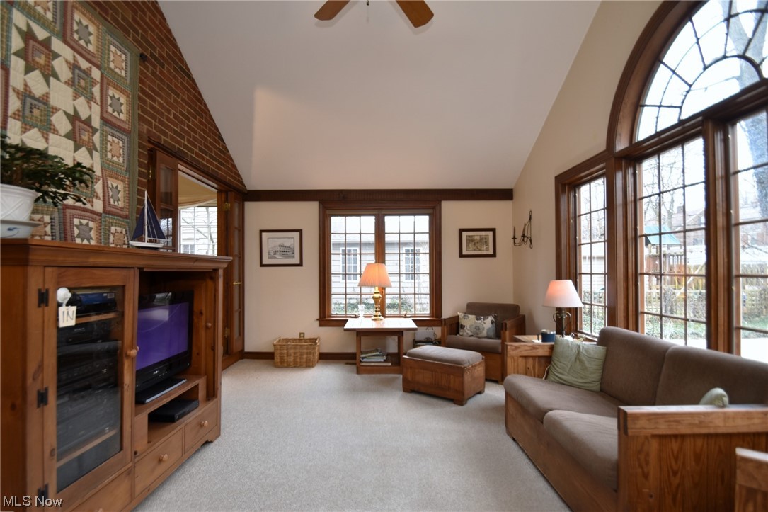 3712 Traver Road Beachwood, OH 44122 - Photo 12 of 43 Large Palladian window make for a bright gathering spot