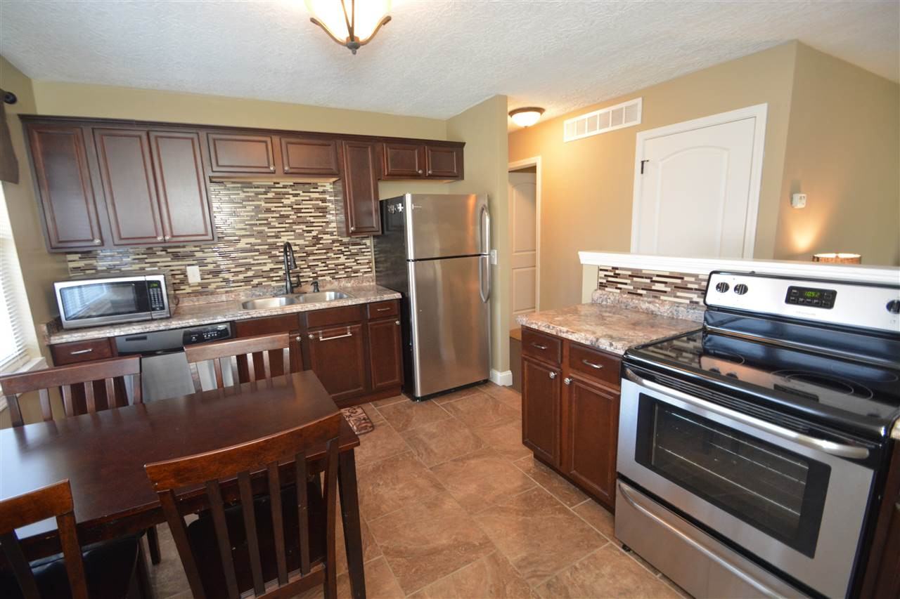 117 Raintree Road Florence, KY 41042 - Photo 3 of 30 Gallery Image 3