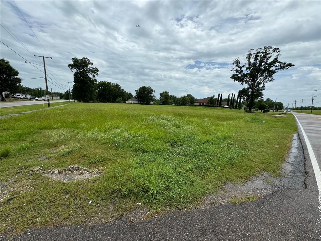 10201 River Road Waggaman, LA 70094 - Photo 2 of 6