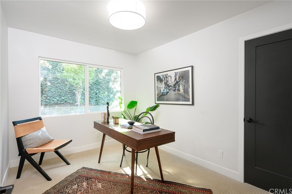 5418 Sanchez Drive Los Angeles, CA 90008 - Photo 23 of 28 a work room with furniture and a window