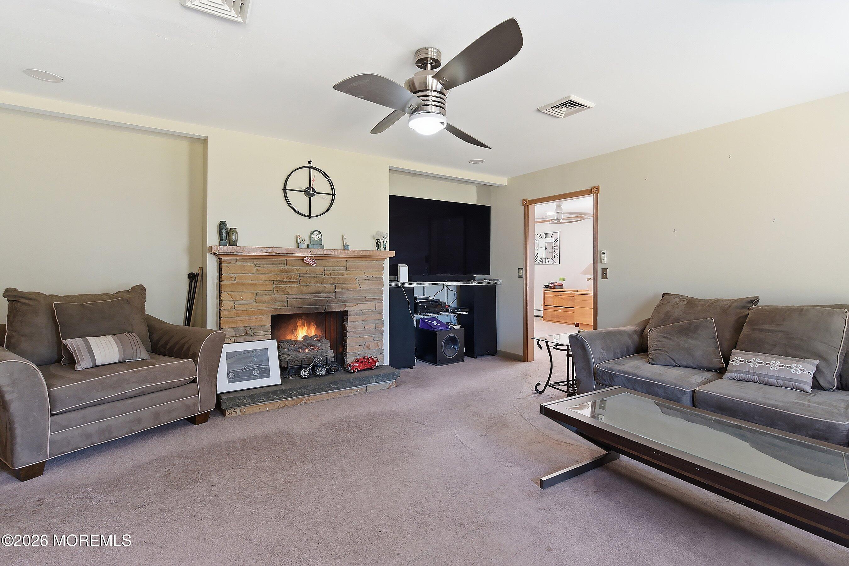 439 Adamston Road Brick, NJ 08723 - Photo 11 of 34 11-Living 1C FIRE