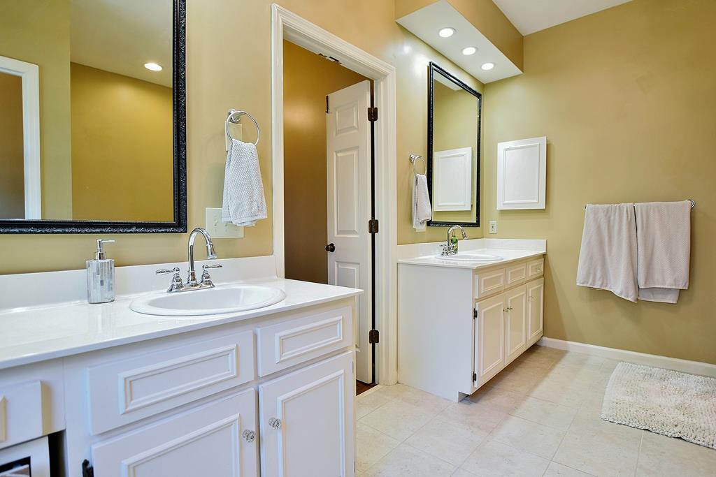 9234 River Road Fortson, GA 31808 - Photo 27 of 49 Large master bath with double vanity