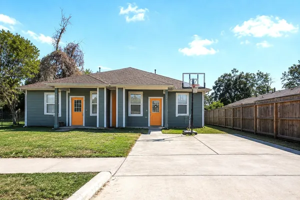 $395,000 | 1035 Junell Street, Houston, TX 77088